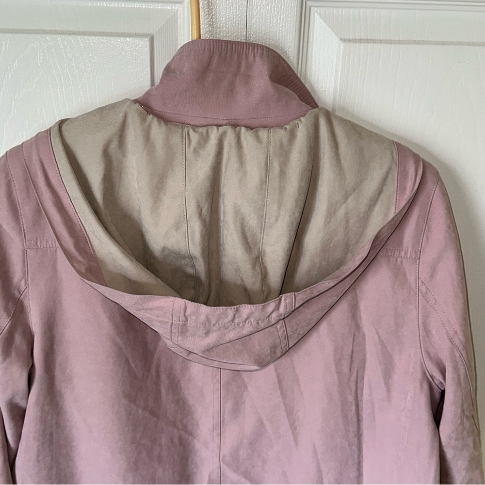 Gallery Jacket - Picture 13 of 16